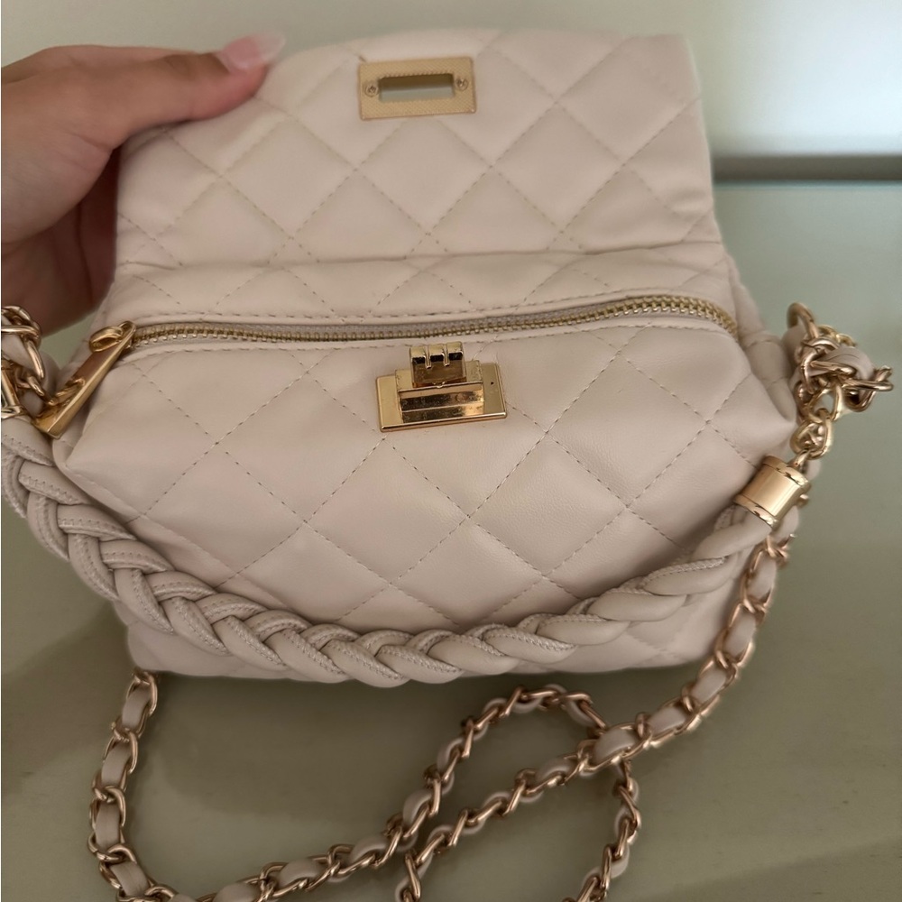 Forever 21 Crossbody Bag View 3